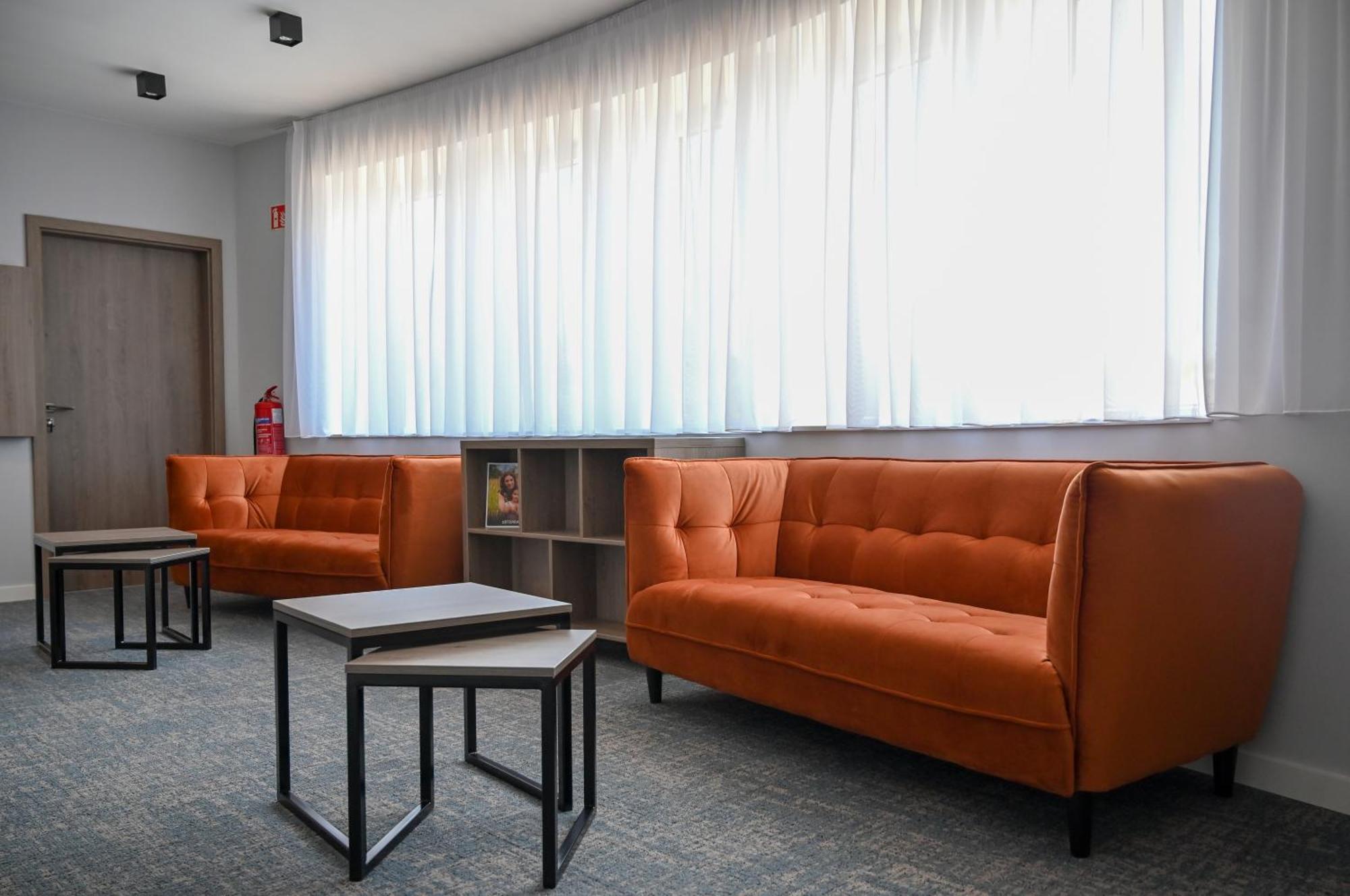 Nn Boutique Hotel Tiszaujvaros Luaran gambar