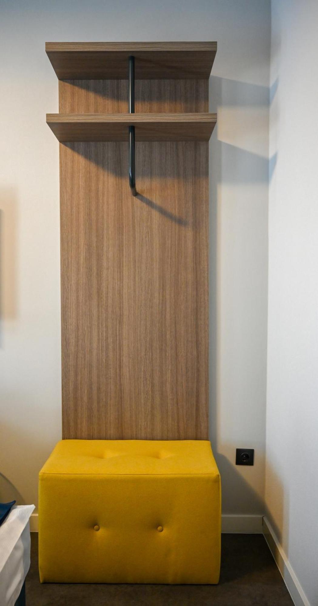 Nn Boutique Hotel Tiszaujvaros Luaran gambar
